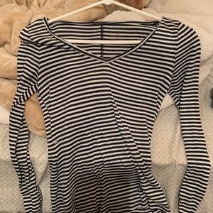 Hollister long sleeve tee